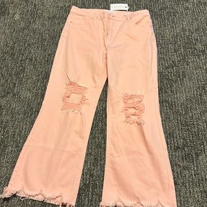 Risen- light pink crop flare